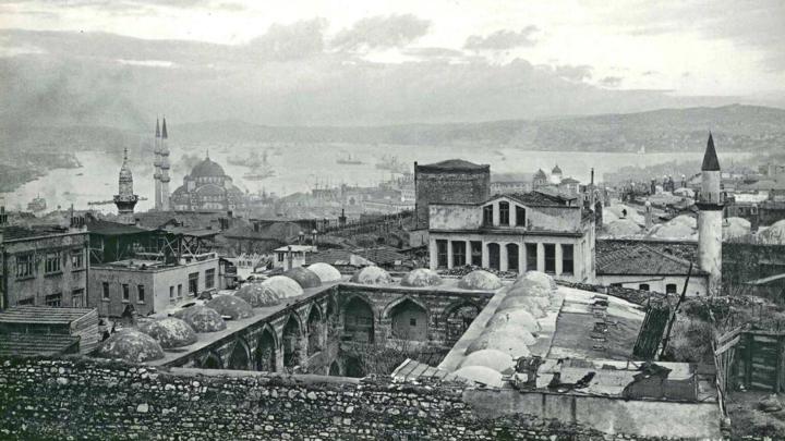 Eminönü – Eirene Kulesi (İrene Kulesi)