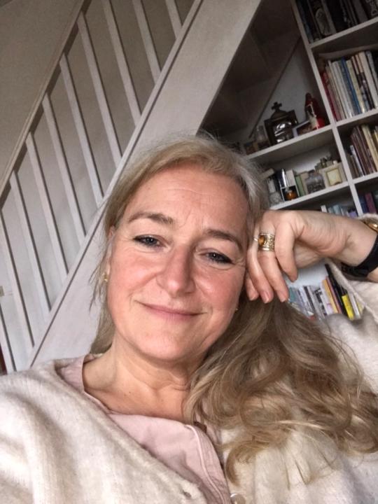 Natalie De sainte croix