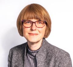 Claire Saunders