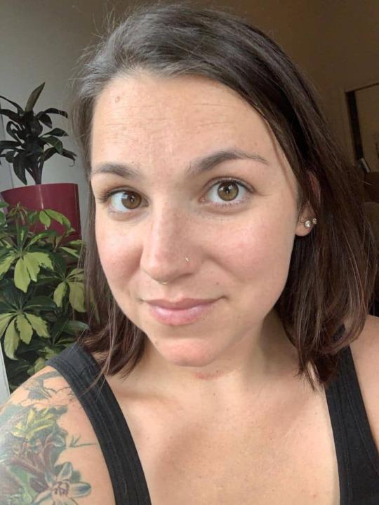Angela Lynn