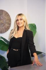 Liz Falcon