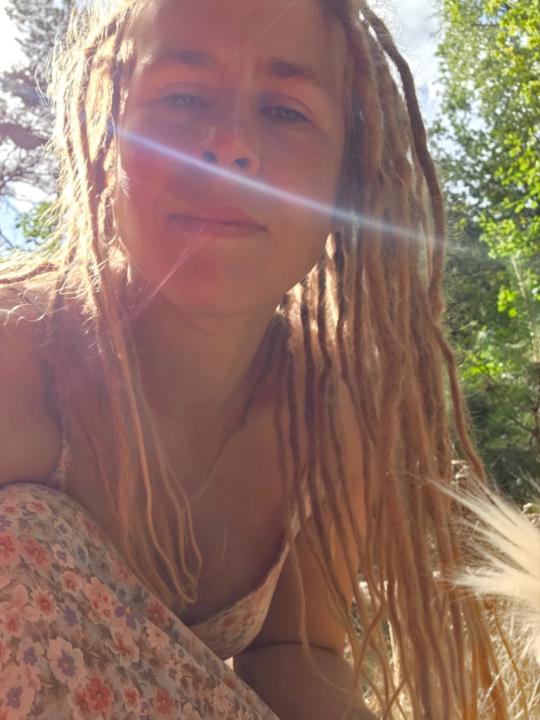 Desolian Travelfamily