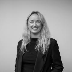 Anna Sheehan