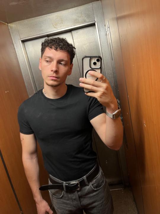 Julian Marchanf