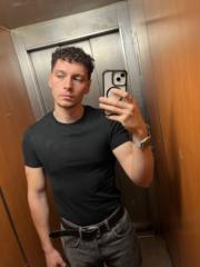 Julian Marchanf