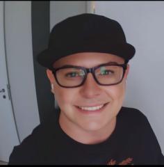 Brett Ray