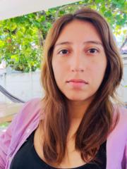 Maggie López