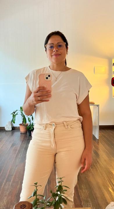 Alexandra De Borba