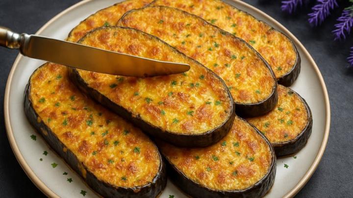No frying! Eggplant, cheese, and eggs! The eggplant everyone loves!