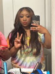 Queen B