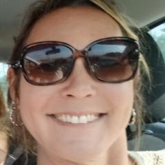 Gloria Carmona