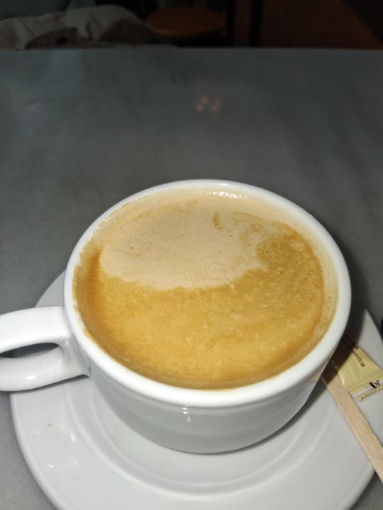 Hoy me lanzo a la piscina con el primer juego simbólico: Tu Café del Día ☕🌀