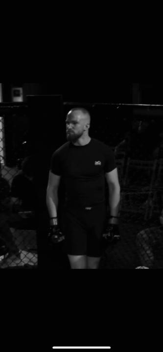 Simen Mahnke