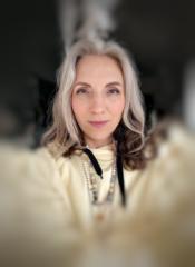 Vika Karlonė