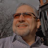 Francisco Vivas L