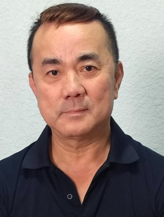 吳 世彬