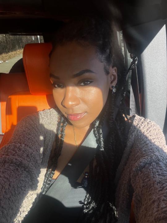 Aanakah Demi Lizzann