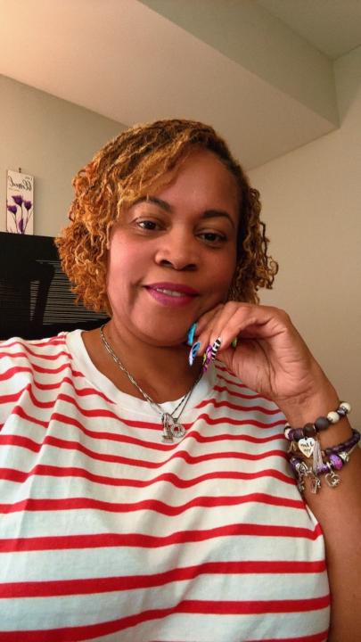 Lavina Saunders