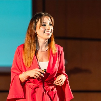 Bárbara Santiago