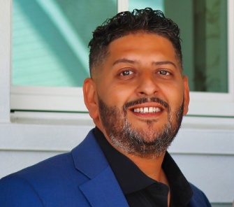 Gustavo Santana