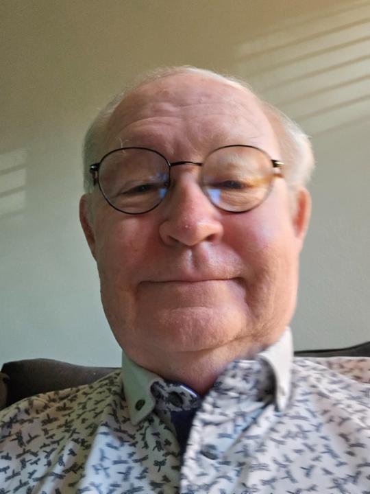 Bruce Darling