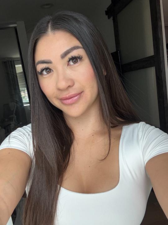 Leslie Nguyen
