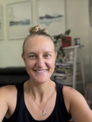 Simone Hackett