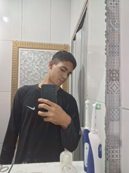 Victor Hugo Souza dos Santos