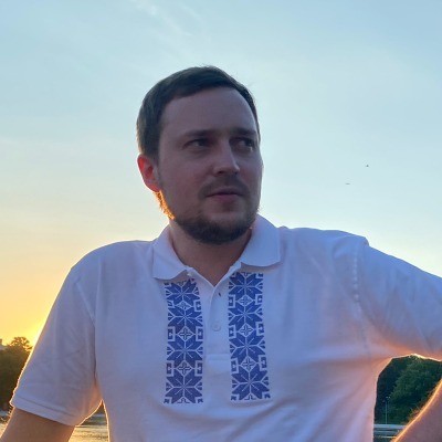 Владимир Серов