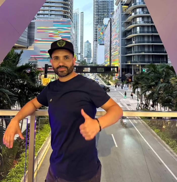 Alex Castro