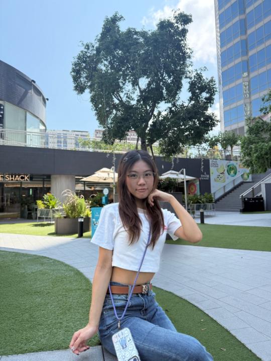 Yuen Hayley