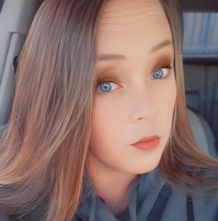 Stephanie Stephenson