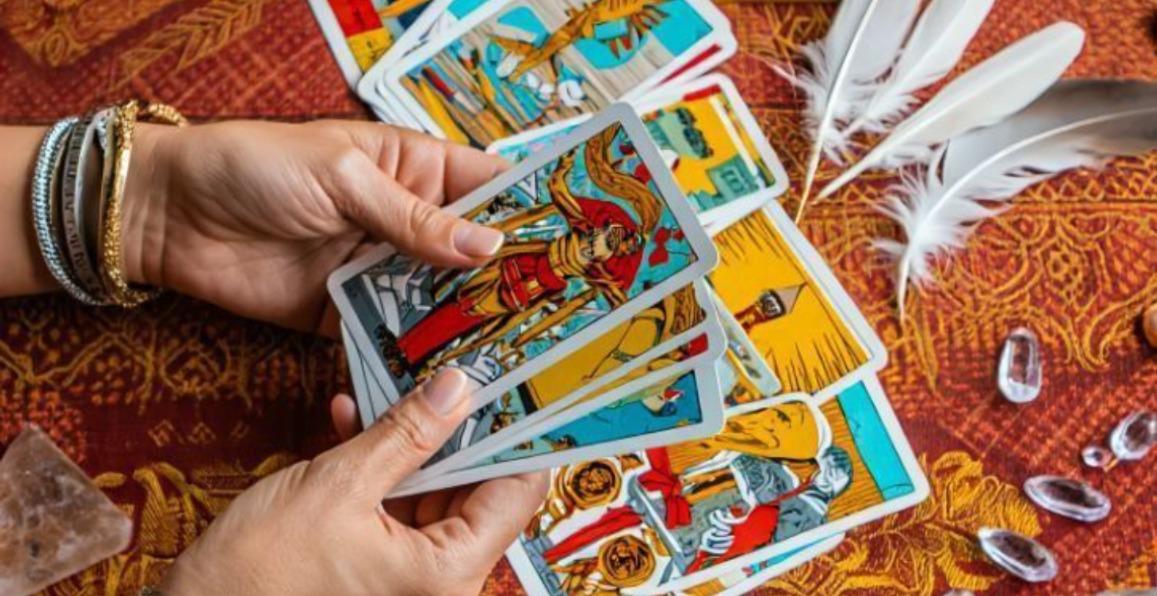 développement de l'intuition et des divinations