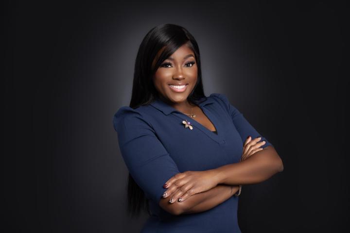 Mandisa Cross