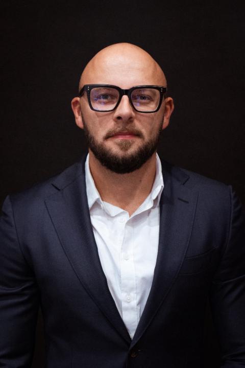 Dmitriy Kushner