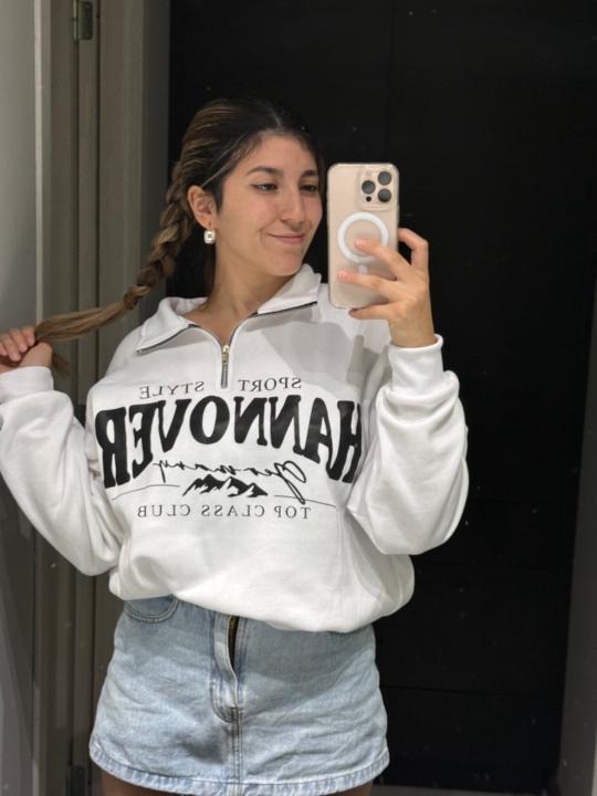 Jazmín Ceccarelli