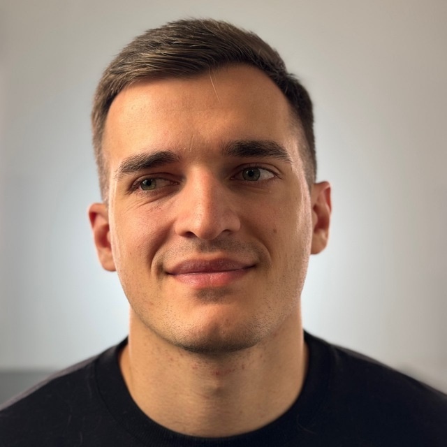 Олександр Волков