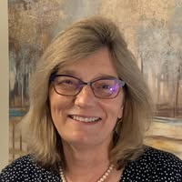 Brenda L Lynch