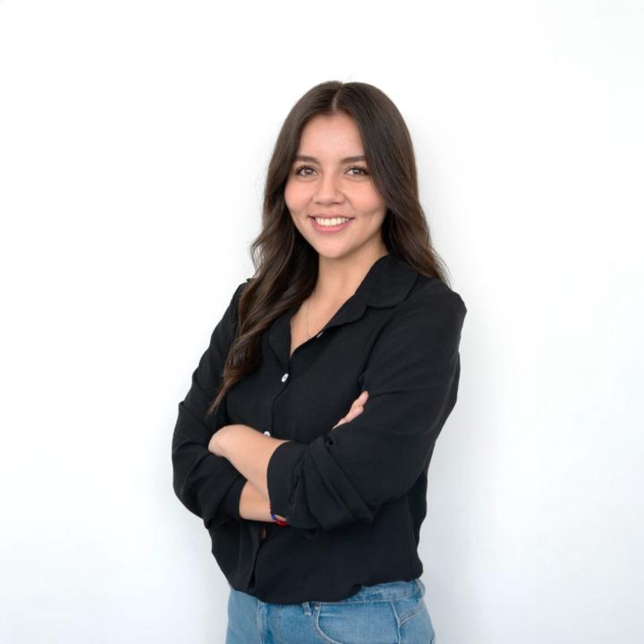Cinthya Fernández