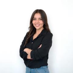 Cinthya Fernández