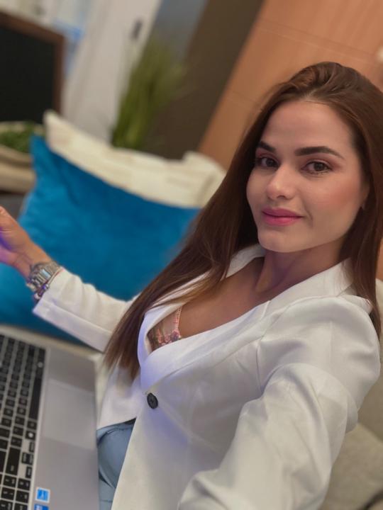 Evelyn Marin