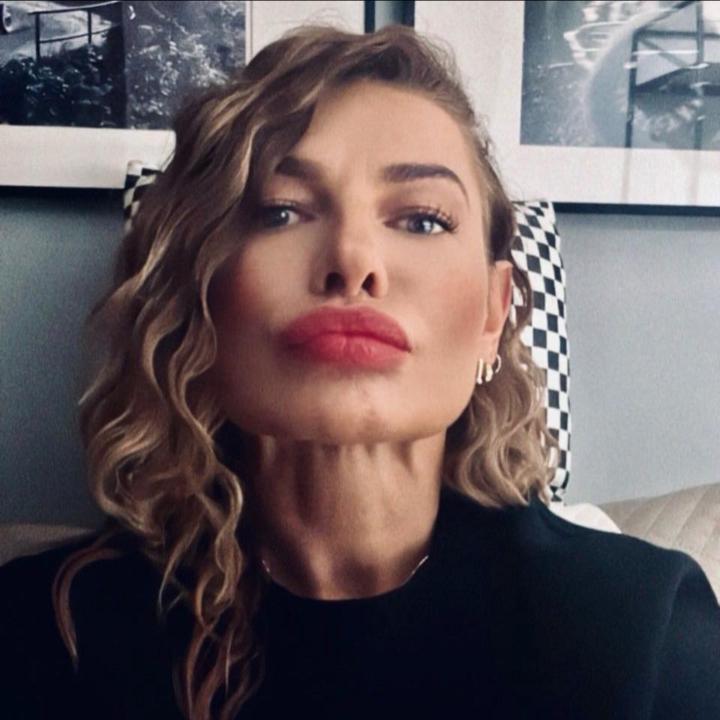 Ewa Karolina Pustelnik