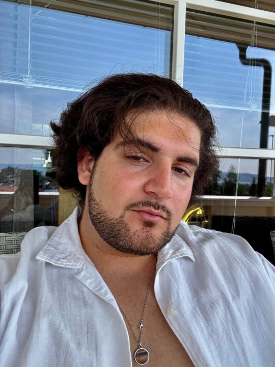 Kourosh Seyedi