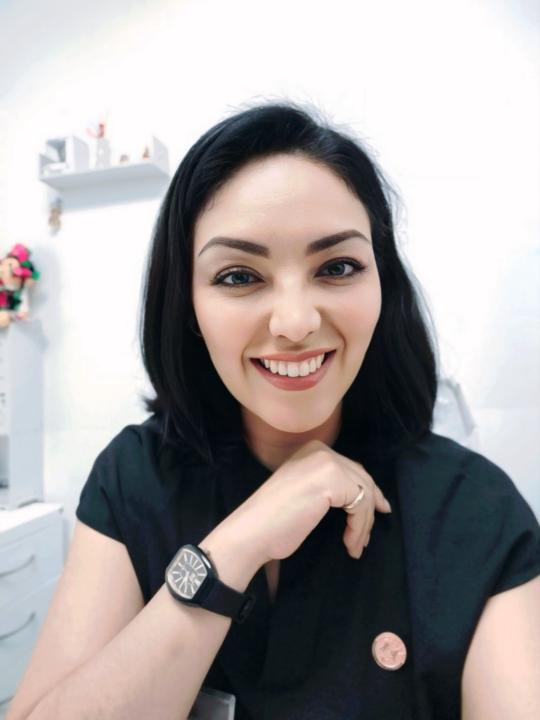 Adriana Lemus