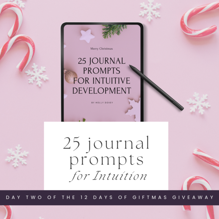  25 Journal Prompts for Intuition Development