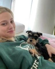 Corinna Cynthia