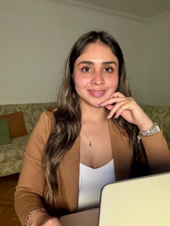 Brisette Desposorio Armestar