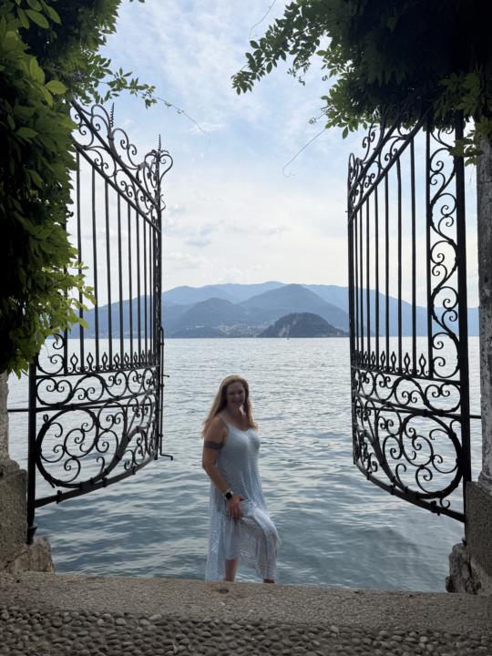 Welcome to Women's Solo Travel Group!