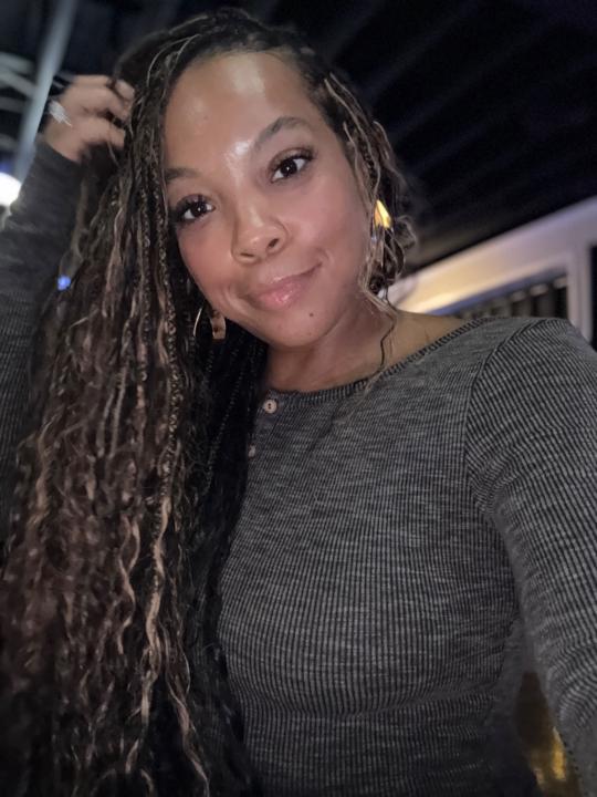 Stephanie Starr