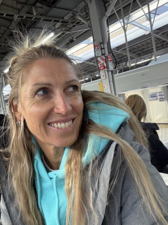 Travelling ? What do you do to keep your body moving well ? 